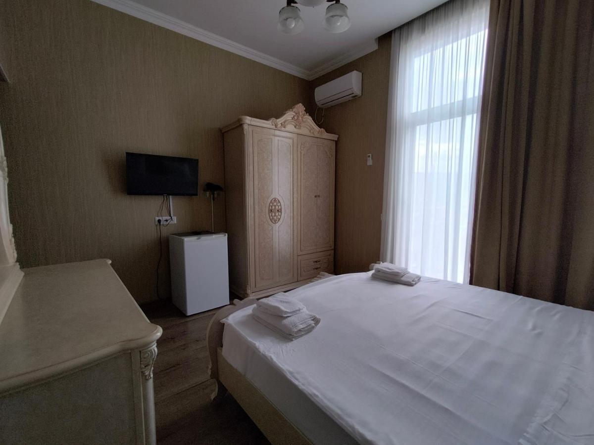 Hotel New Star Tbilisi Esterno foto