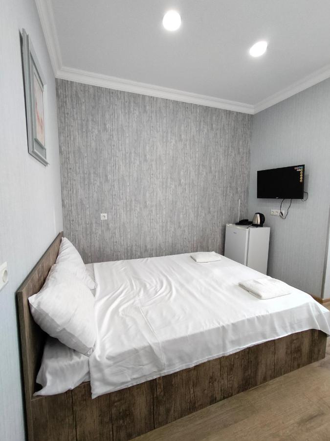Hotel New Star Tbilisi Esterno foto