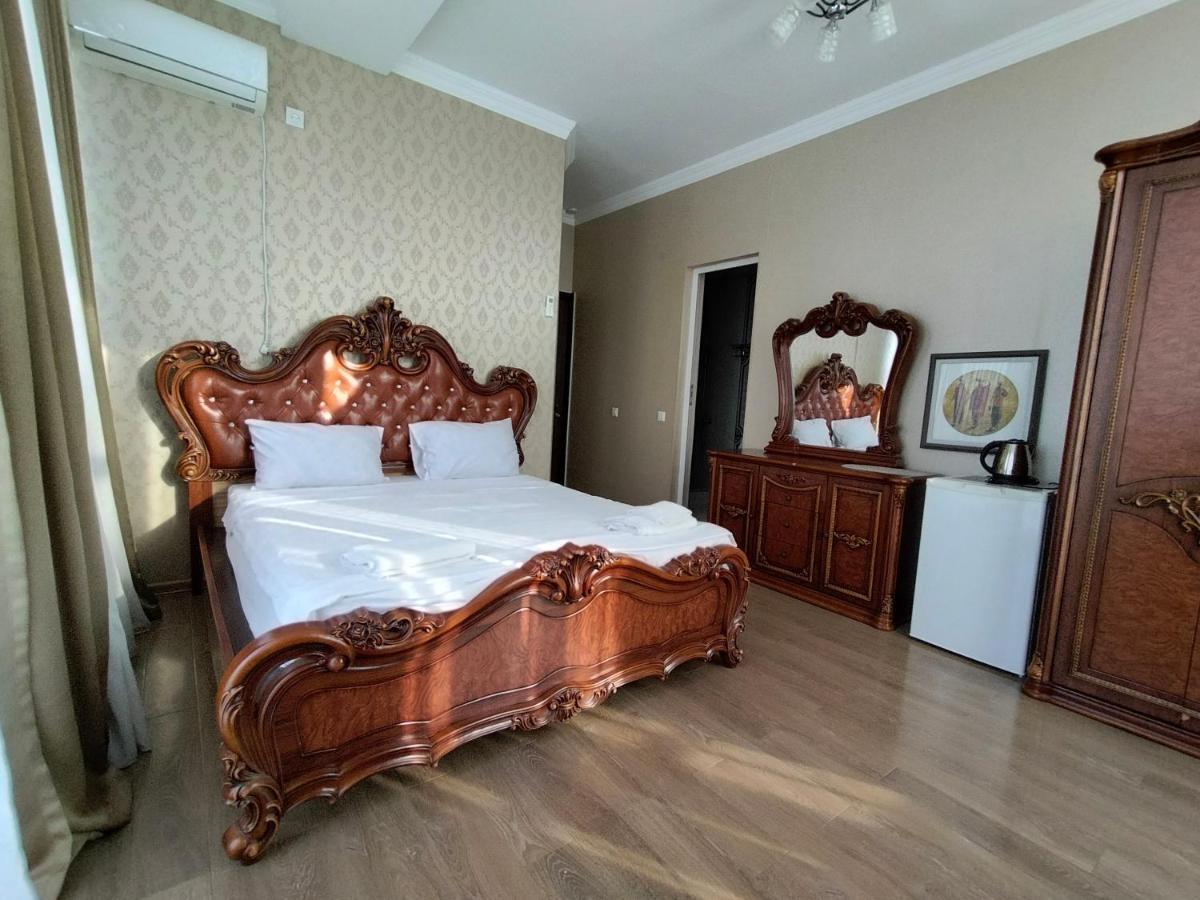 Hotel New Star Tbilisi Esterno foto