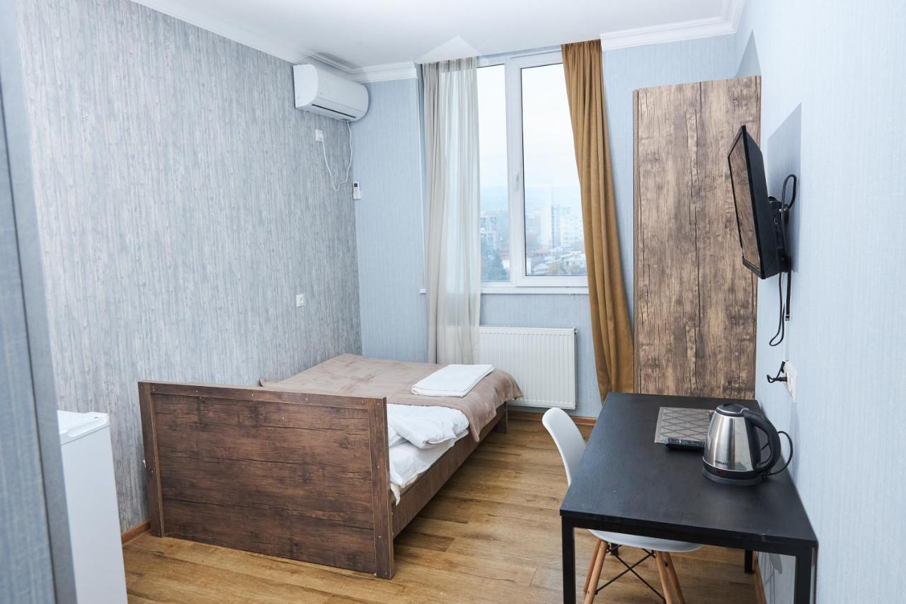 Hotel New Star Tbilisi Esterno foto